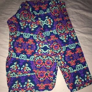 LLR gorgeous brand new multi colored TC leggings